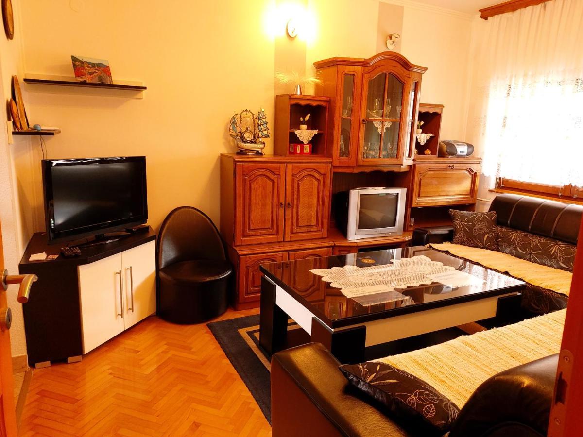 Guest House Ahmo Halilcevic Dubrave Gornje Exterior foto